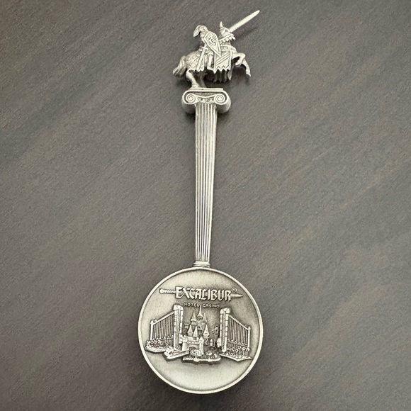 Fort Other - Vintage Excalibur Hotel Casino Las Vegas Souvenir Collector’s Spoon Pewter 1990s
